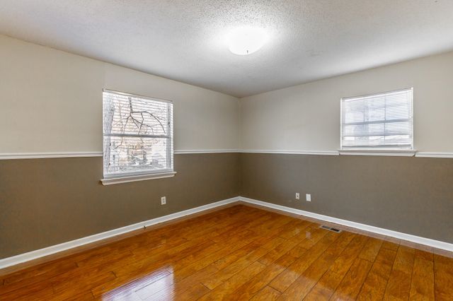 2500 Shenandoah Drive, Chattanooga, TN 37421