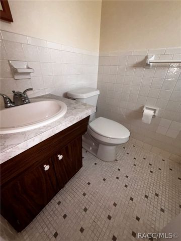 1134 SE 3rd Street, Crystal River, FL 34429