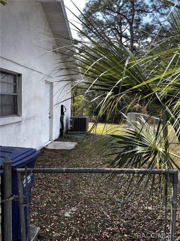 1134 SE 3rd Street, Crystal River, FL 34429