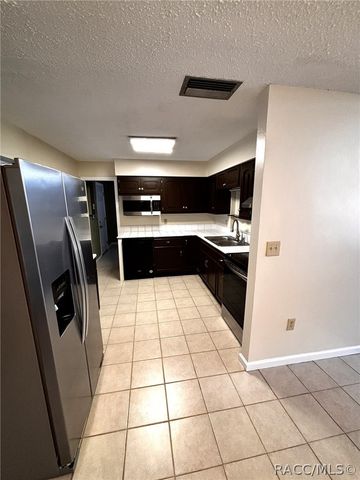 1134 SE 3rd Street, Crystal River, FL 34429