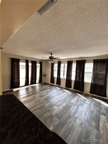 1134 SE 3rd Street, Crystal River, FL 34429