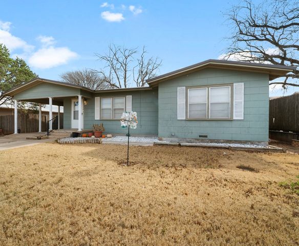 1600 E 17th St, Big Spring, TX 79720