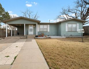 1600 E 17th St, Big Spring, TX 79720