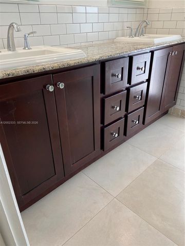 9840 SW 69th Ave 0, Pinecrest, FL 33156