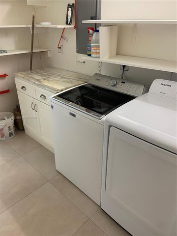 9840 SW 69th Ave 0, Pinecrest, FL 33156