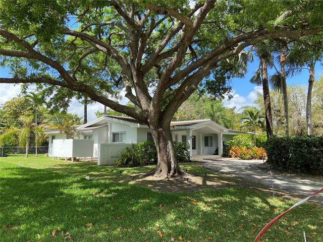 9840 SW 69th Ave 0, Pinecrest, FL 33156