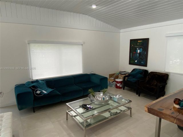 9840 SW 69th Ave 0, Pinecrest, FL 33156