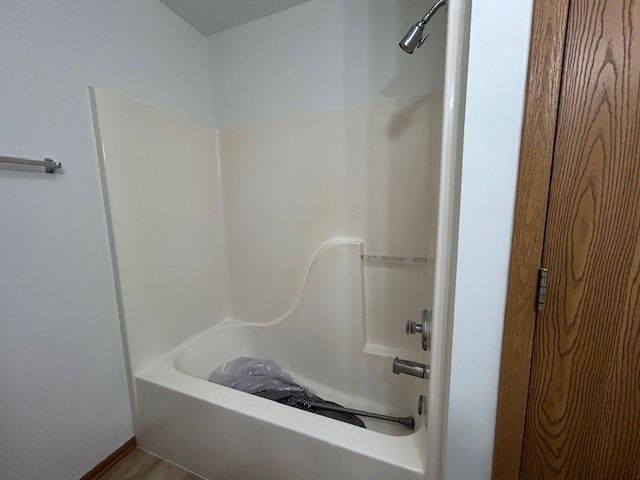 1345 Cunat Court 1B, Lake In The Hills, IL 60156