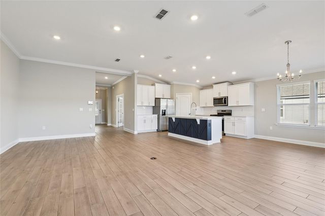 610 NARVAREZ AVENUE, St Augustine, FL 32084