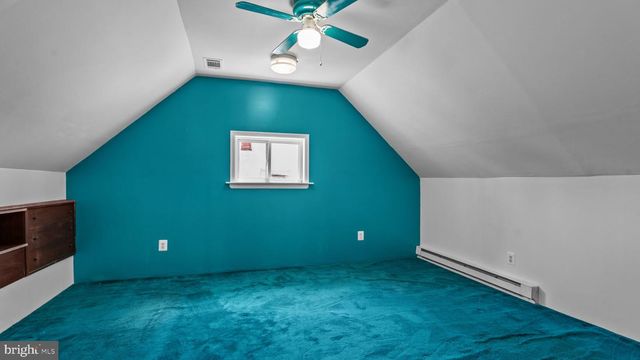 6961 PAWLING STREET, Philadelphia, PA 19128