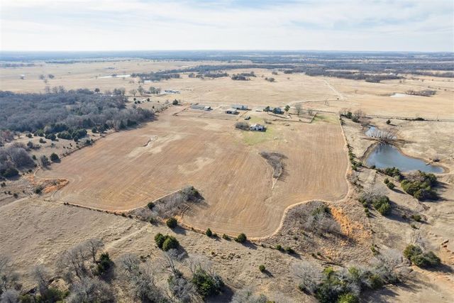 24411 N County Road 3210 Road, Elmore City, OK 73433