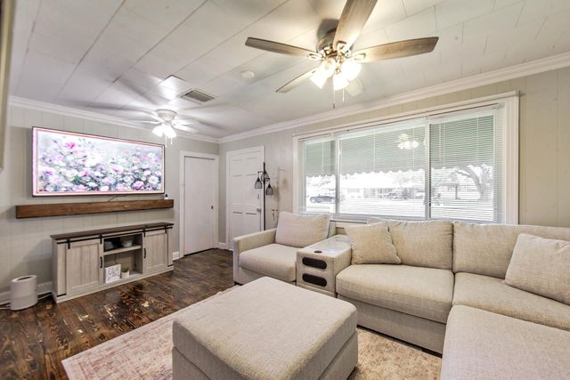 209 Darolina Street, Thibodaux, LA 70301