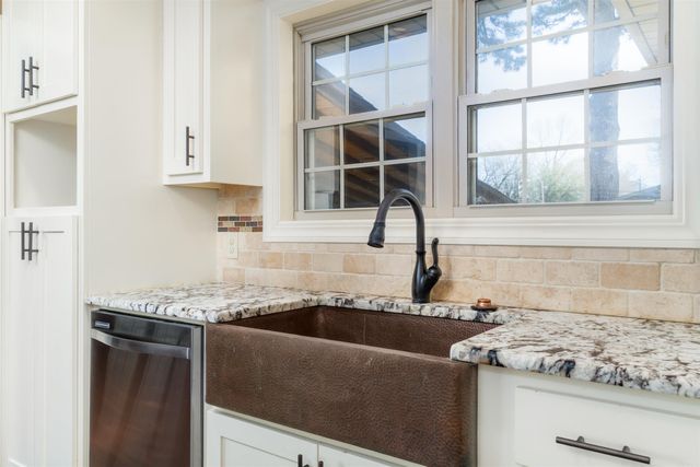 409 Audubon Street, Hot Springs, AR 71913