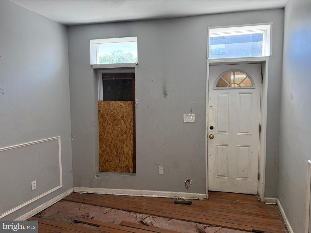 Image 14 of property listing at 1217 GREENMOUNT AVE, Baltimore, MD 21202