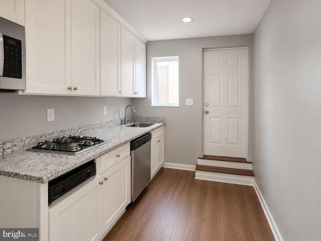 Image 2 of property listing at 1217 GREENMOUNT AVE, Baltimore, MD 21202