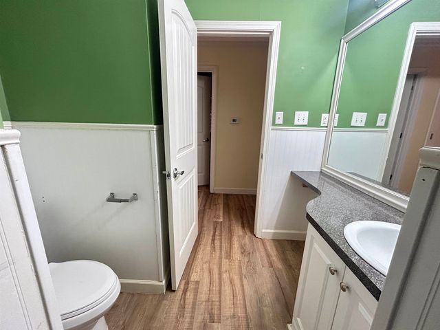 86 Cherokee Road, Cherokee Village, AR 72529