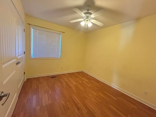 86 Cherokee Road, Cherokee Village, AR 72529