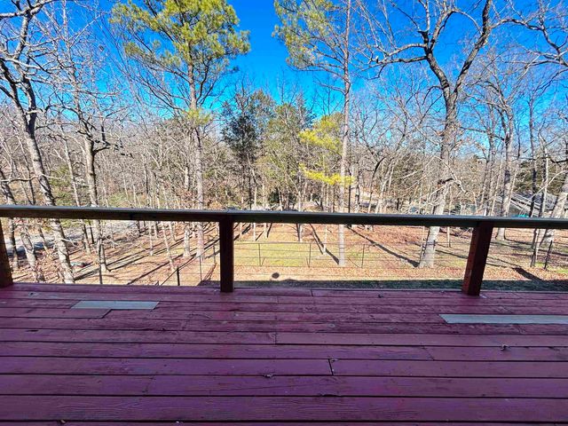 86 Cherokee Road, Cherokee Village, AR 72529