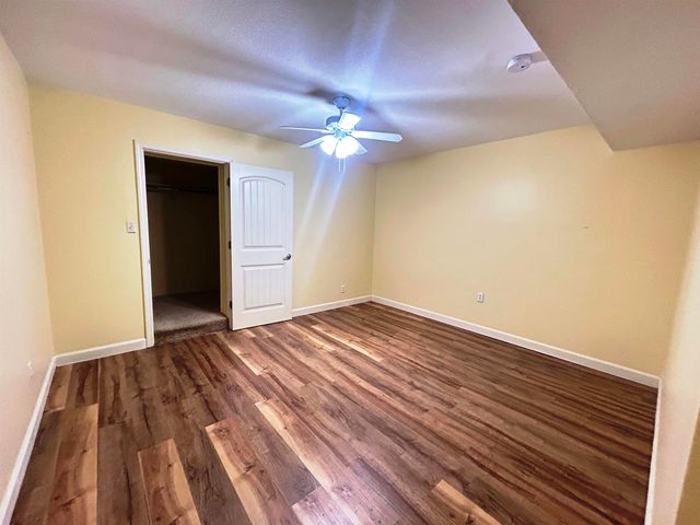 86 Cherokee Road, Cherokee Village, AR 72529