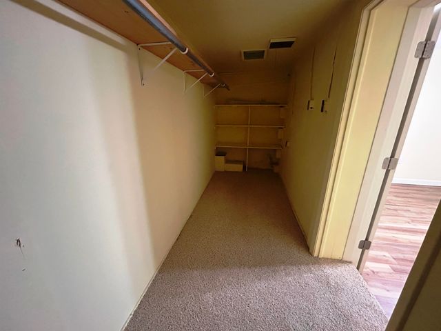 86 Cherokee Road, Cherokee Village, AR 72529