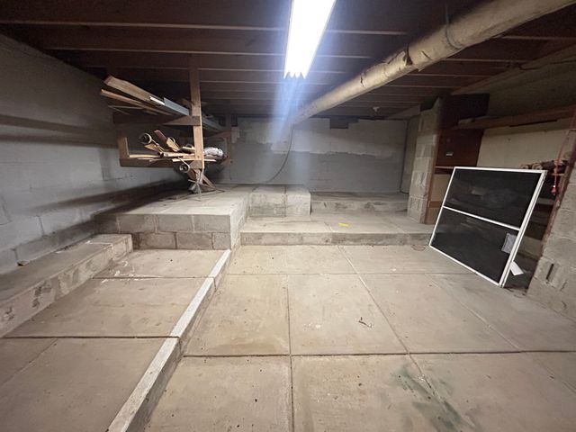 86 Cherokee Road, Cherokee Village, AR 72529