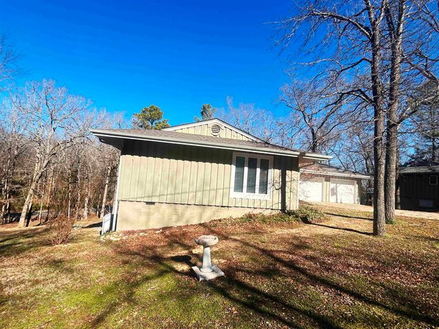 86 Cherokee Road, Cherokee Village, AR 72529