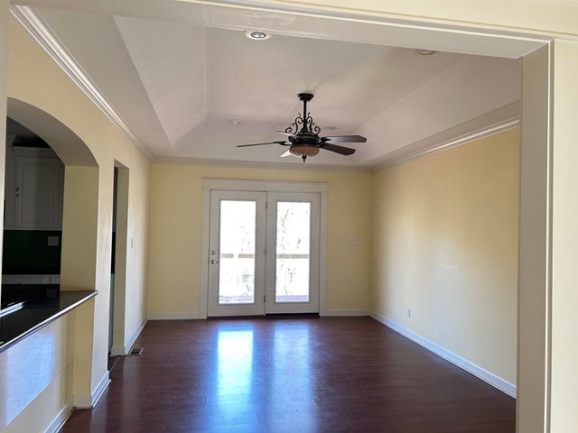 86 Cherokee Road, Cherokee Village, AR 72529