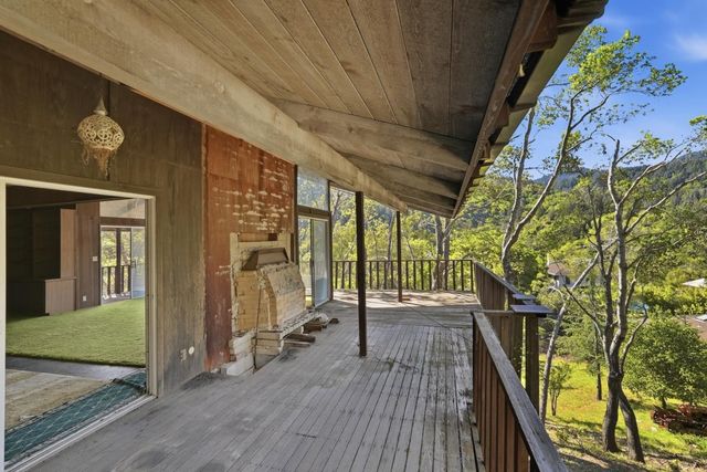 21328 Lumbertown Lane, Saratoga, CA 95070