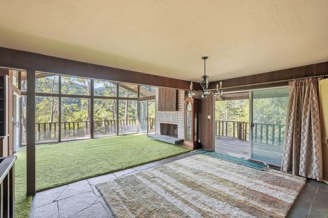 21328 Lumbertown Lane, Saratoga, CA 95070