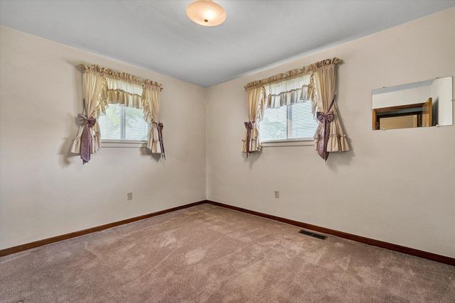 1151 Wheatland RD, Buchanan, VA 24066