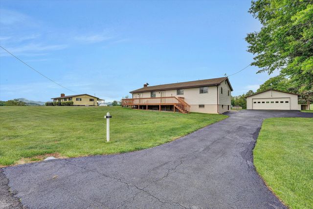 1151 Wheatland RD, Buchanan, VA 24066