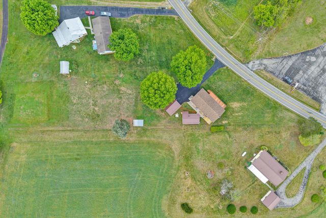 1151 Wheatland RD, Buchanan, VA 24066