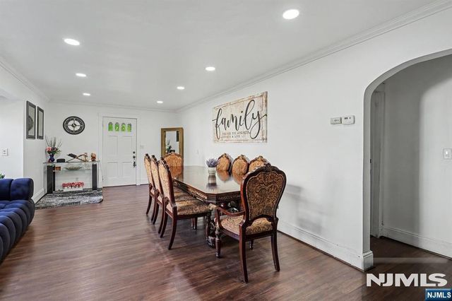 72 Grant Avenue, Cresskill, NJ 07626