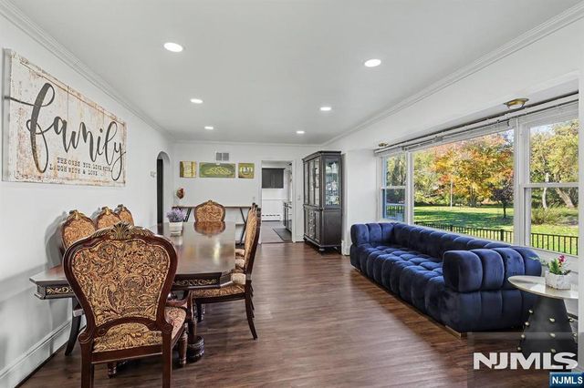 72 Grant Avenue, Cresskill, NJ 07626