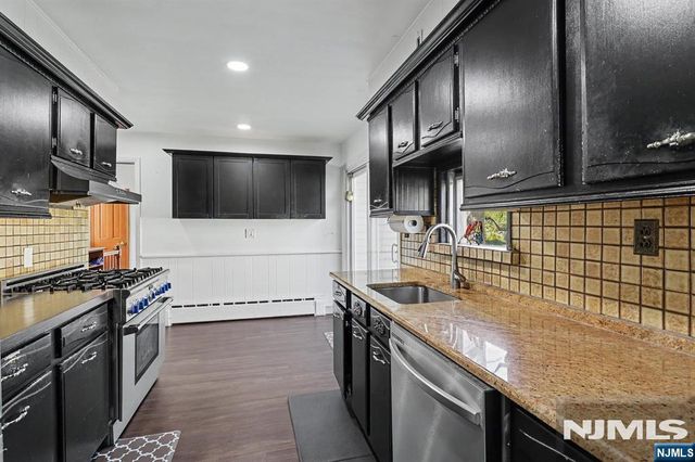 72 Grant Avenue, Cresskill, NJ 07626