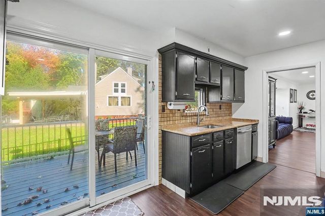 72 Grant Avenue, Cresskill, NJ 07626