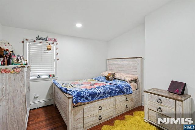 72 Grant Avenue, Cresskill, NJ 07626