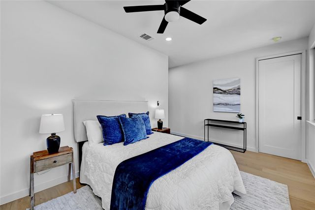 2717 Lyons RD 1, Austin, TX 78702