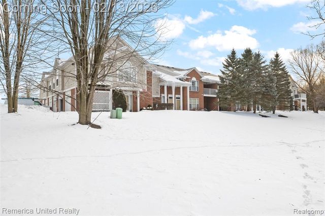 15942 Morningside, Northville, MI 48168