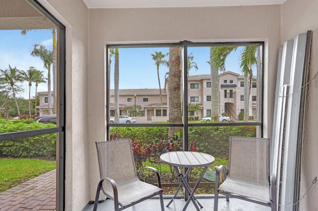 2804 Sarento Place 113, Palm Beach Gardens, FL 33410