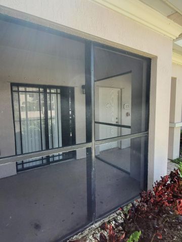 2804 Sarento Place 113, Palm Beach Gardens, FL 33410