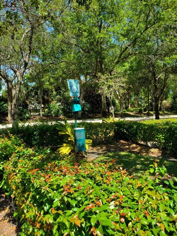 2804 Sarento Place 113, Palm Beach Gardens, FL 33410