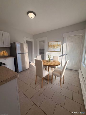 310 West Division Street 1R, New Haven, CT 06511