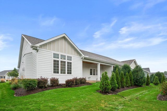 4706 N cottage LANE, Pleasant Prairie, WI 53158