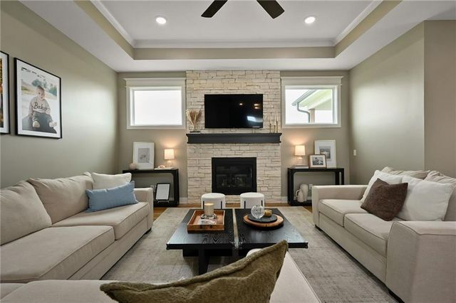 5831 McCormick Place, Shawnee, KS 66226