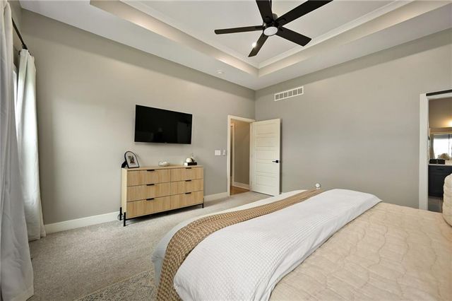 5831 McCormick Place, Shawnee, KS 66226