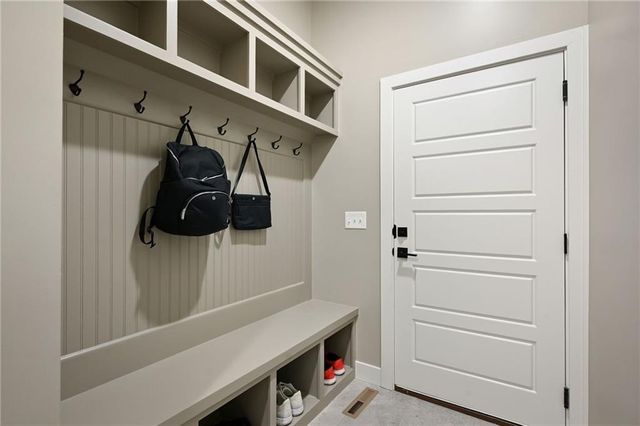 5831 McCormick Place, Shawnee, KS 66226