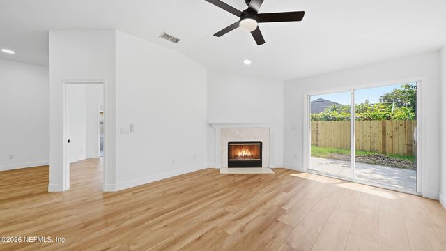 2498 BENTWATER Drive W, Jacksonville, FL 32246
