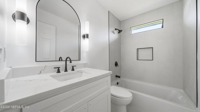 2498 BENTWATER Drive W, Jacksonville, FL 32246