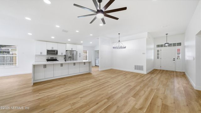 2498 BENTWATER Drive W, Jacksonville, FL 32246